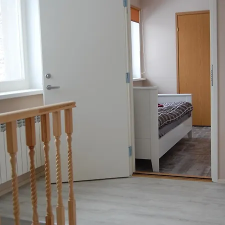 Guest house Kaunis 3*
